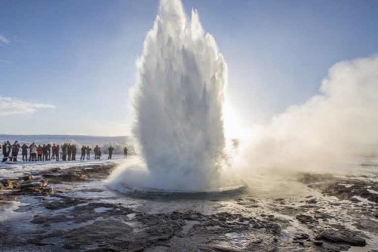 Geysir-2-Edited-gg-768x416