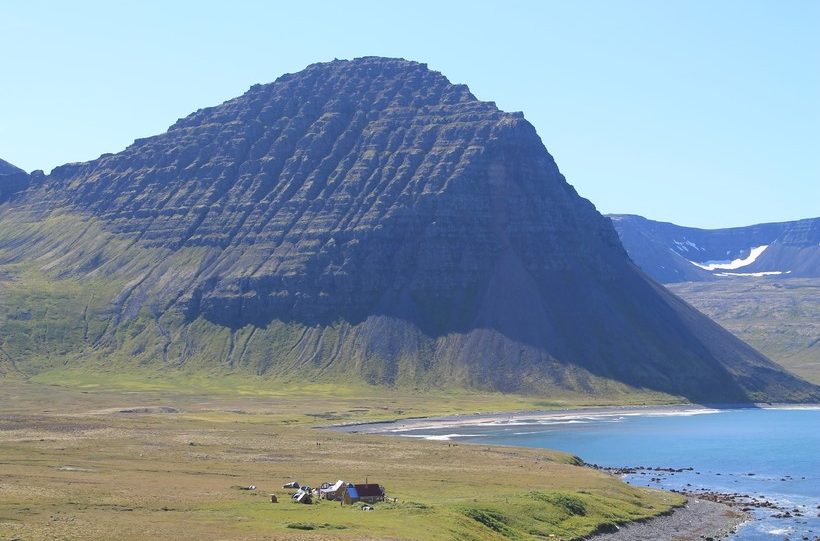 Photo source: Iceland Monitor